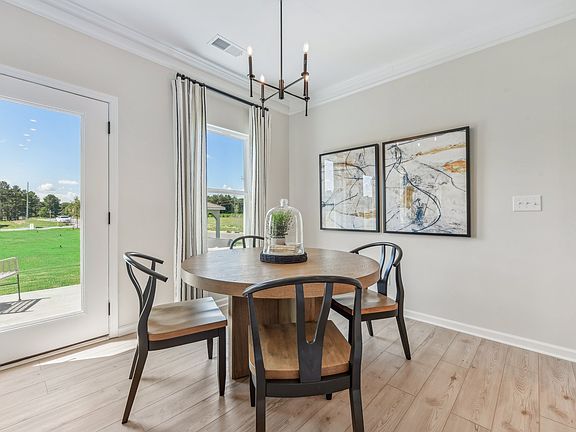 The Avery - Breakfast Nook