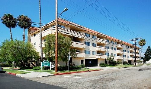 2nd image of 4280 Lindblade Dr APT 301