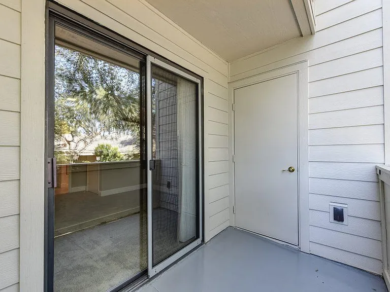 Heritage Oaks — Photo 11