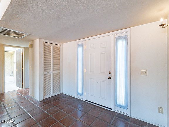 5th image of 13 E Mediterranean Dr