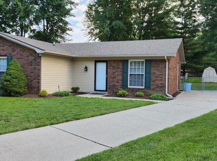 10804 Corbin Ct, Louisville, KY 40229