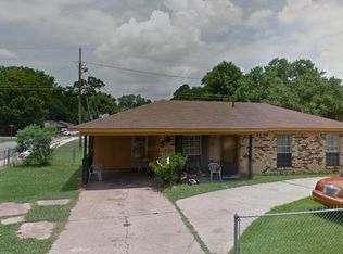 25 Honeysuckle Dr, Monroe, LA 71202