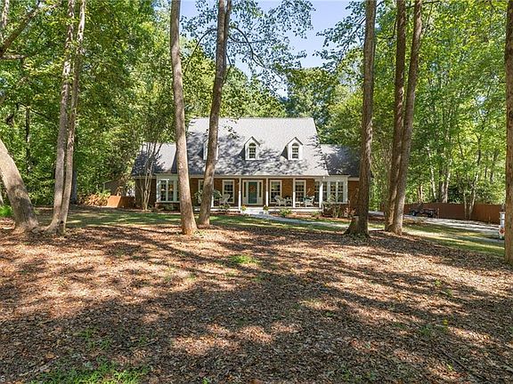 2nd image of 5501 Stonebridge Rd