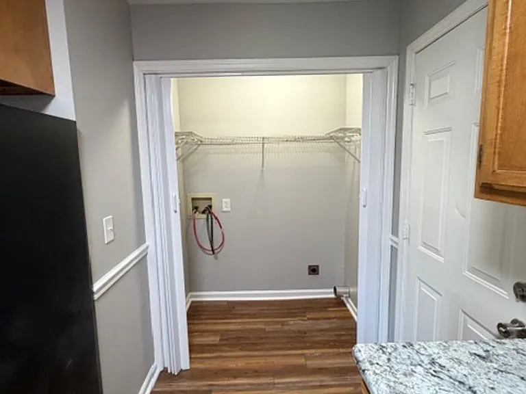 431 Sentry Oaks Dr — Photo 12