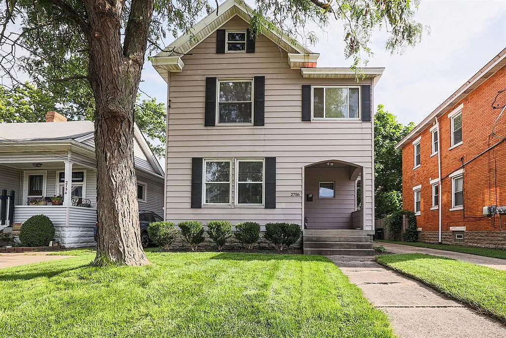 2756 Minot Ave photo 1