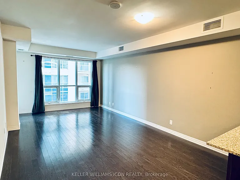 242 Rideau St #1106 — Photo 6