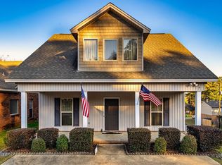 6 Ridgeview Dr, Millbrook, AL 36054