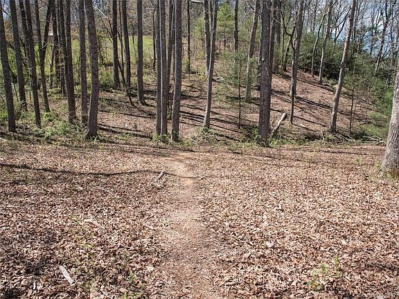 3rd image of 197 Lone Oak Dr #10