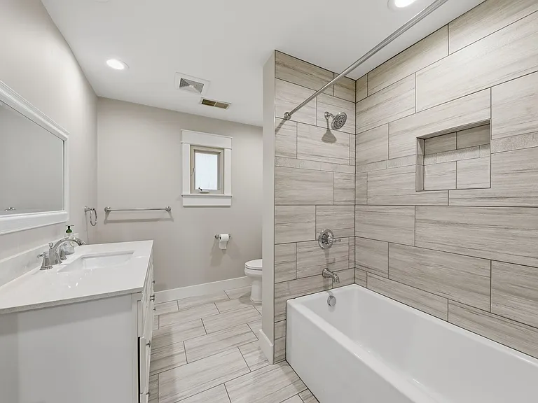 3310 Plateau Pl — Photo 38