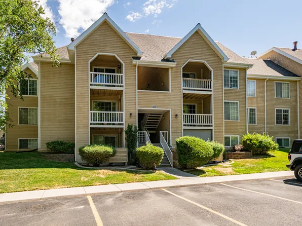 1221 E Waterside Cv APT 11, Cottonwood Heights, UT 84047