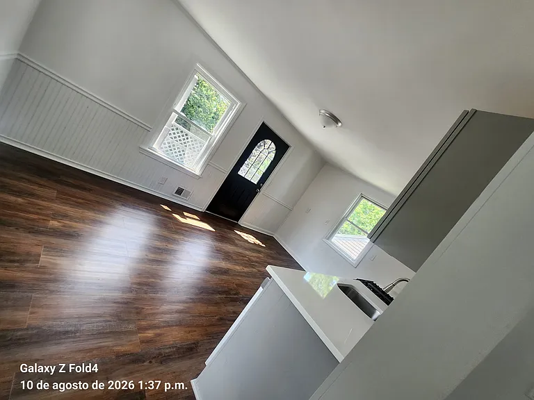 20 Hemenway Ct #2 — Photo 3