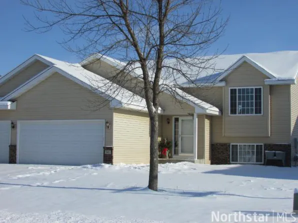941 Cedar St S, Belle Plaine, MN 56011