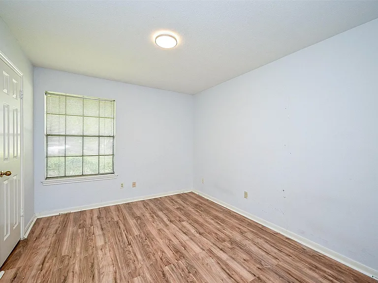 14431 Royal Hill Dr — Photo 22