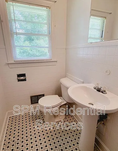 2512 Castle Hayne Rd — Photo 21