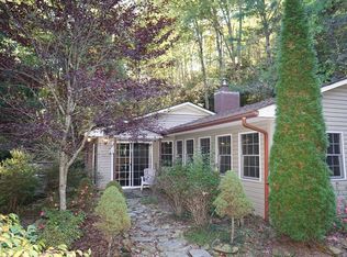 1050 Lower Panther Creek Rd, Robbinsville, NC 28702