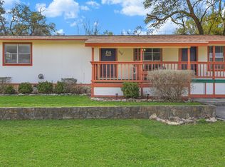 113 Creekview Dr, Canyon Lake, TX 78133