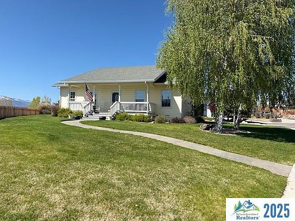 2nd image of 15 Keegan Ct