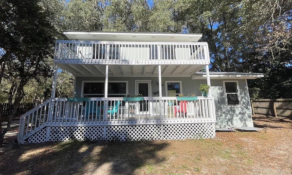 1st image of 2990 SE 24th Pl