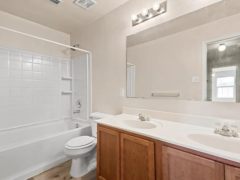 13287 Fowler Dr — Photo 38
