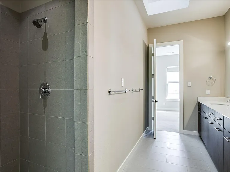 2325 Stutz Dr #41 — Photo 18