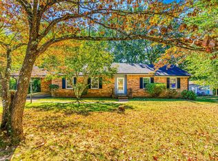 812 Mars Hill Rd, Florence, AL 35630