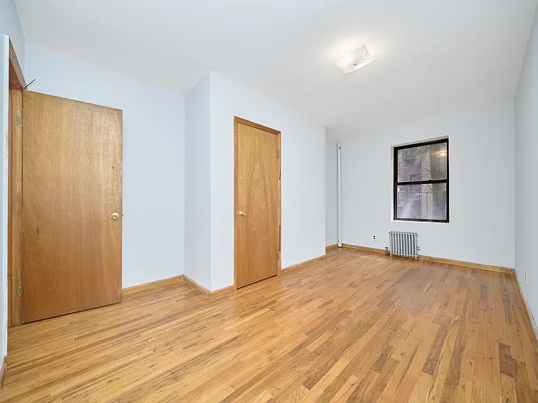 460 9th Ave #3 — Photo 12