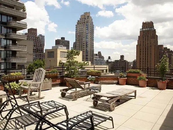 310 East 49th Street image 8 of 8