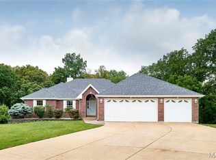3989 Kim Kelly Dr, Saint Charles, MO