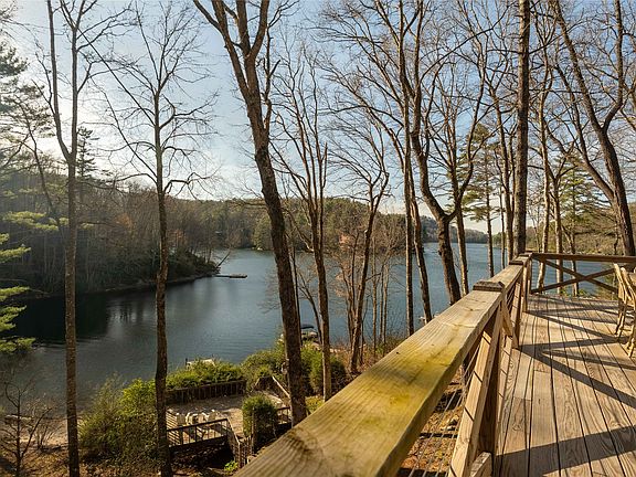 3rd image of 344 Scenic Lake Lane