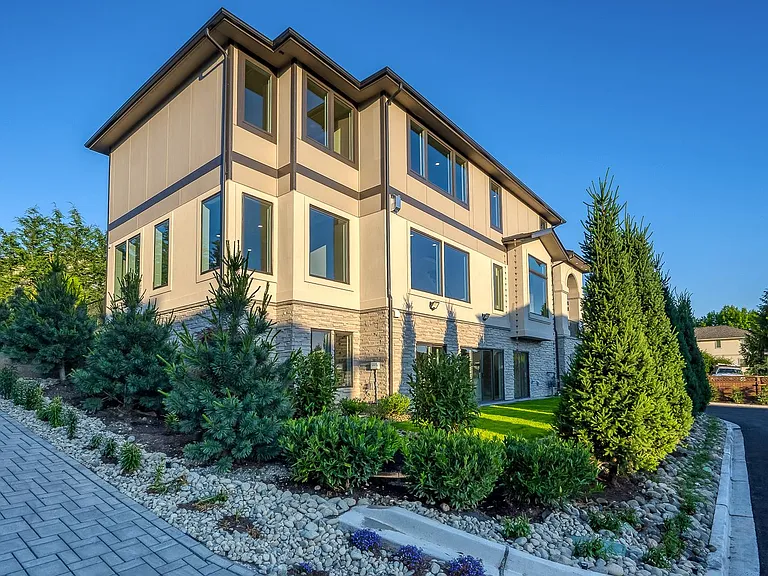 13188 SE 45th Ct — Photo 3