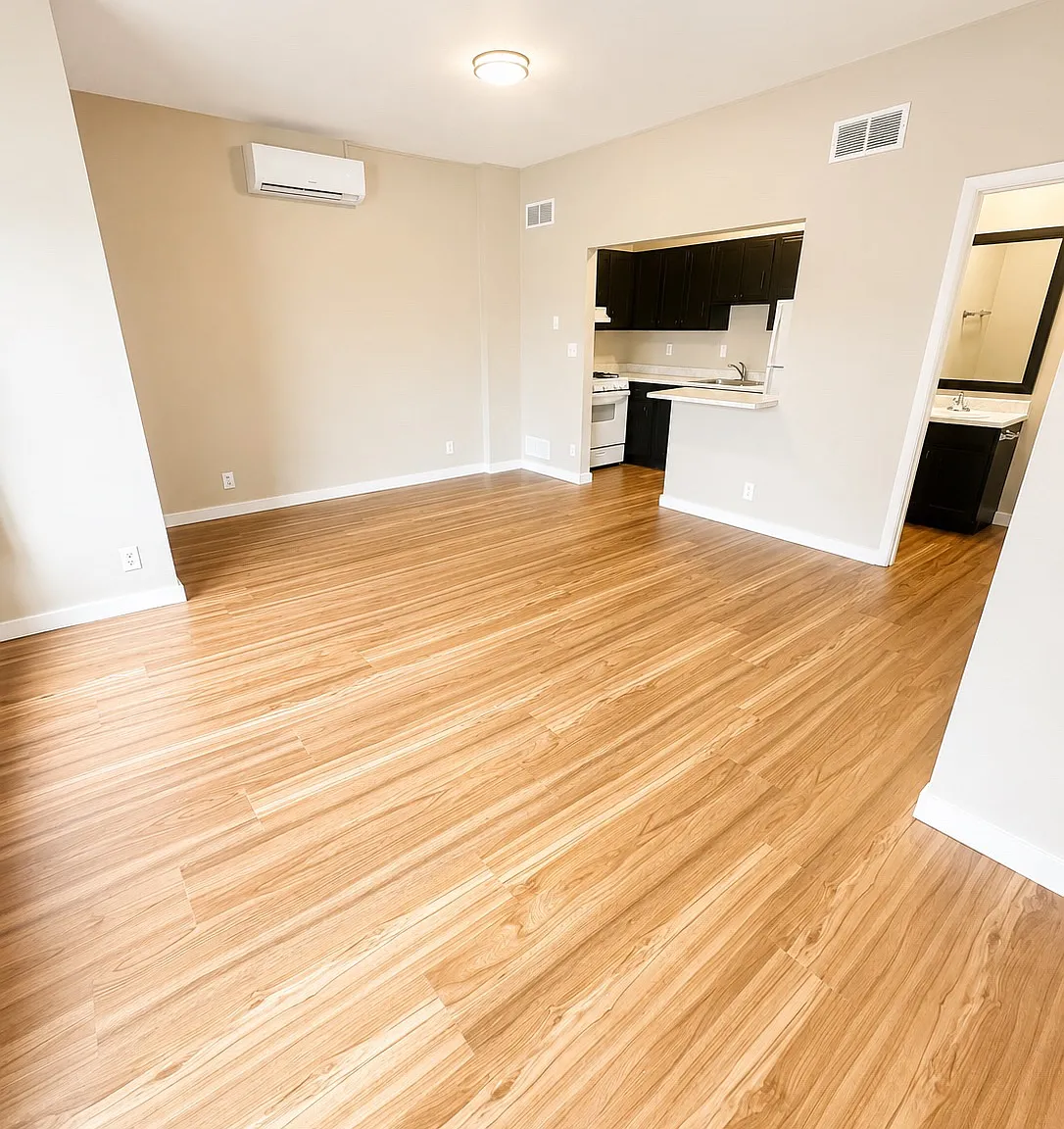 Studio, $725 — Photo 4