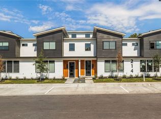 214 Lynn Dr #304, Bryan, TX 77801