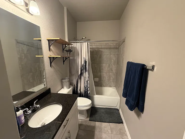 8021 Berwyn Loop — Photo 7