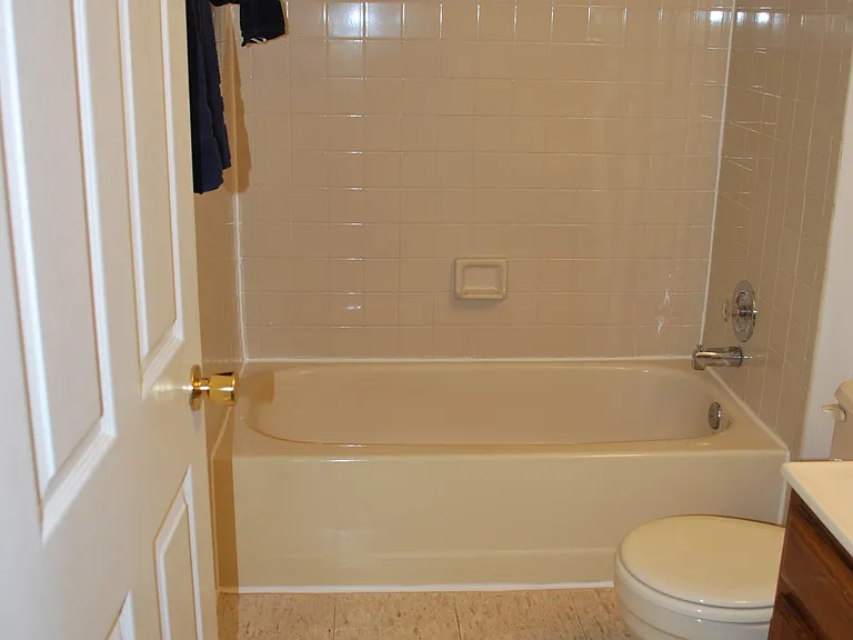 9192 Forest Breeze Ct — Photo 4