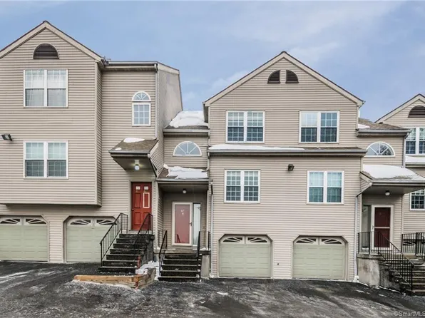 29 Taft Point #87, Waterbury, CT 06708