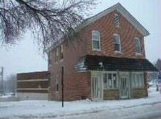 1725 Delhi St, Dubuque, IA 52001