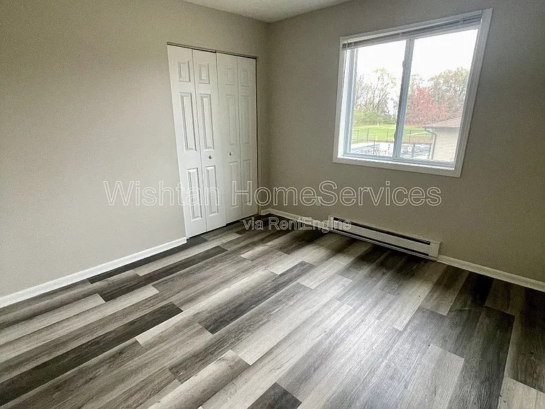 217 Charleston Blvd #4 — Photo 8