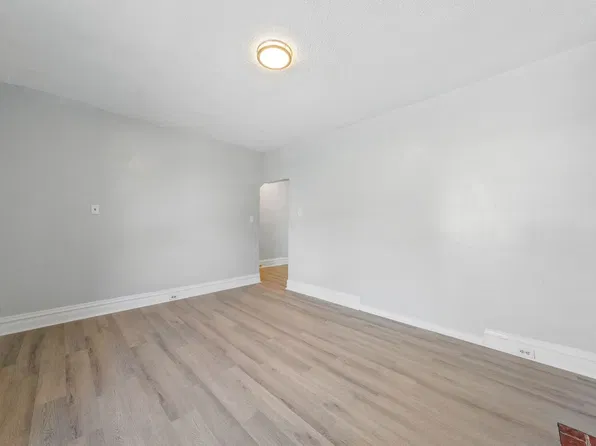 1386 Burd Ave, 1386 Burd Ave, Saint Louis, MO 63112