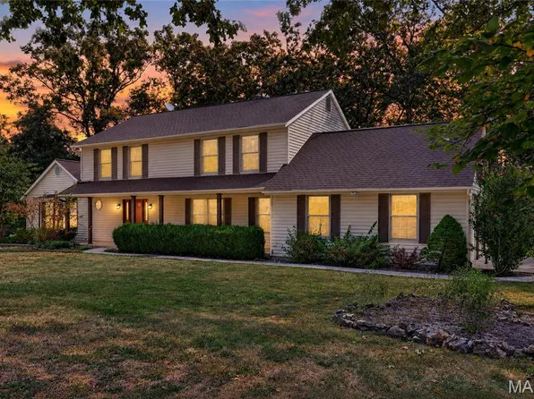 42 Timberland Ct, Foristell, MO 63348