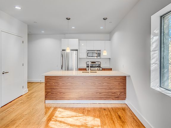 5th image of 836 Bergen St #2O7