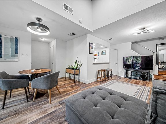 2nd image of 4777 Cedar Springs Rd APT 3Q