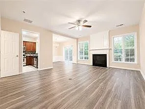 3 bed, 2.5 bath, 1750 sqft, $2,495 — Photo 4