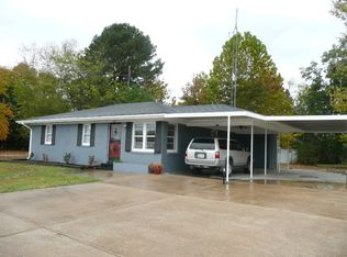 309 Memorial Dr, Paris, TN 38242