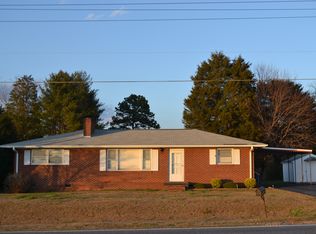 1960 Gap Creek Rd, Greer, SC 29651