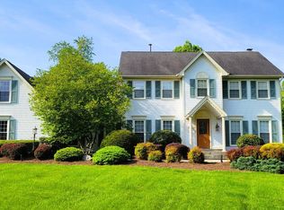 9412 Thornedike Dr, Gaithersburg, MD 20882