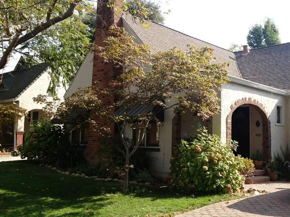 2709 23rd St, Sacramento, CA 95818