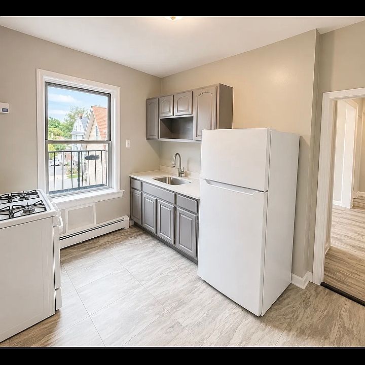 1st image of 378 Park Ave #26