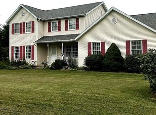 5087 Hayes Rd, Ravenna, OH 44266