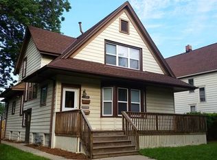 1554 S 75th St, West Allis, WI 53214