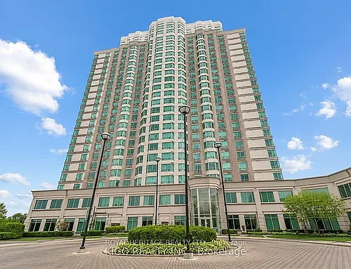 11 Lee Centre Dr Photo 1